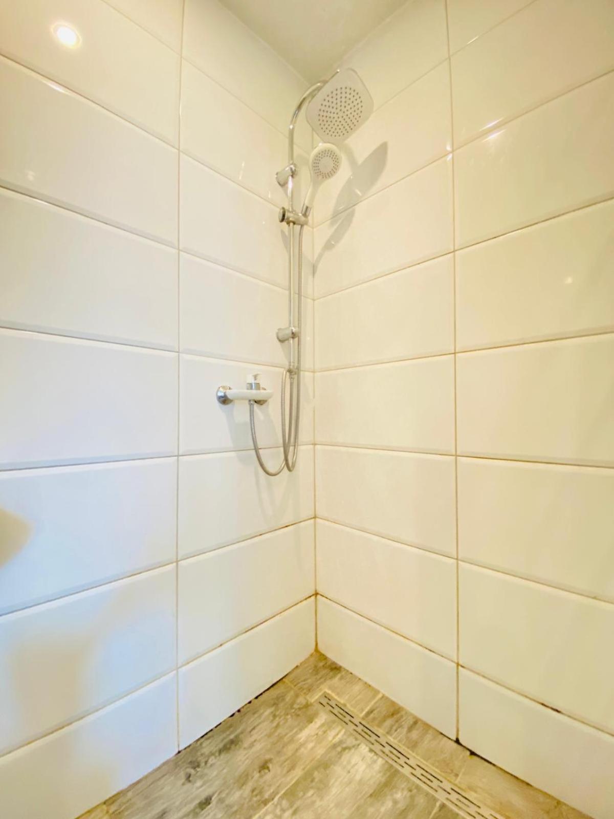 Cute 1Br Apt - 10 Mins Walk From Downtown Wiedeń Zewnętrze zdjęcie